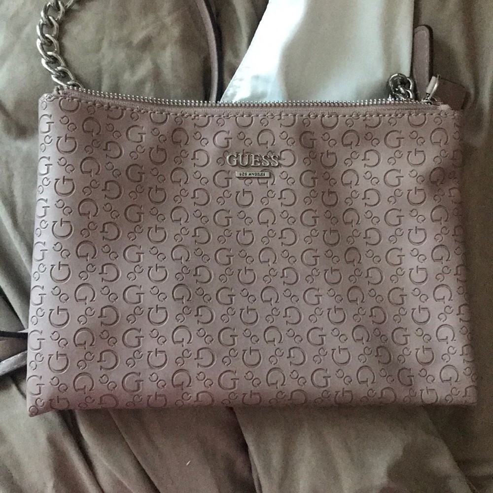 GUESS PURSE